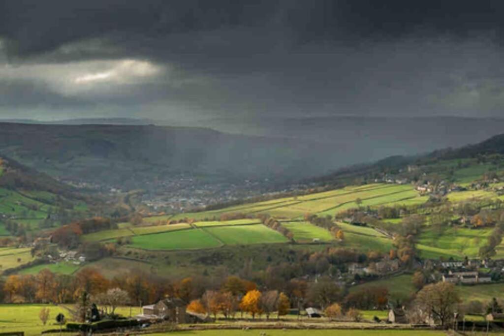 Entire Cottage In The Beautiful Calder Valley 哈利法克斯 外观 照片
