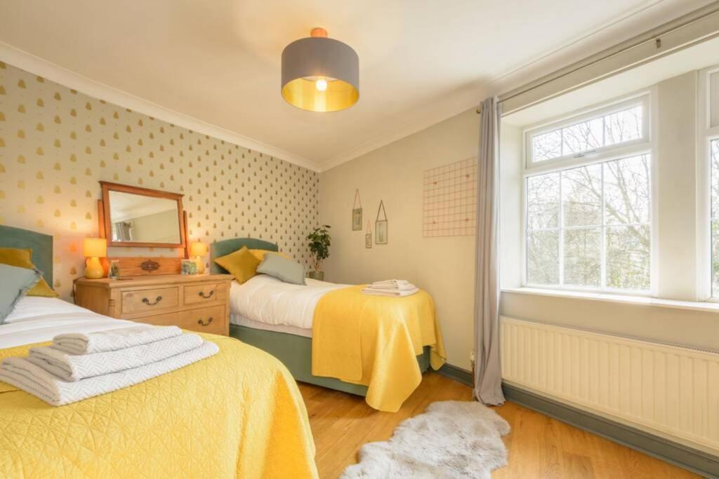 Entire Cottage In The Beautiful Calder Valley 哈利法克斯 外观 照片